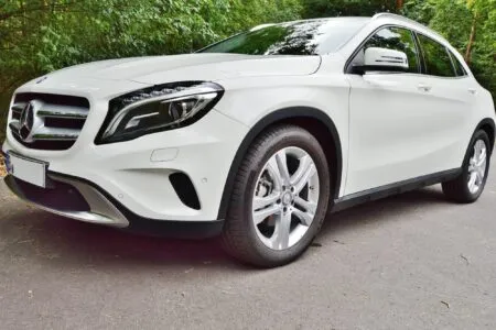 costo noleggio mercedes suv
